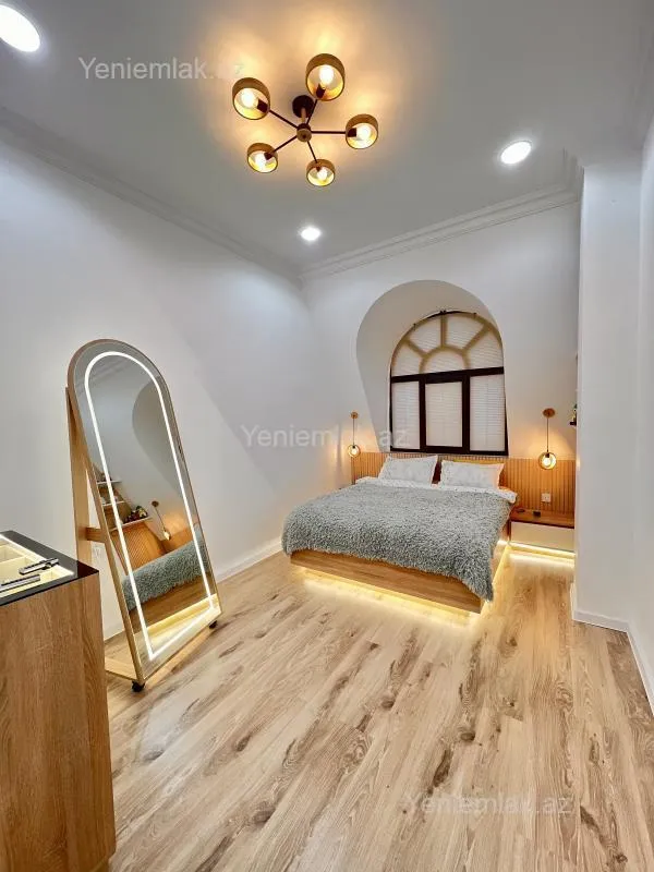 Satılır 2 otaqlı yeni tikili 72.8 m²