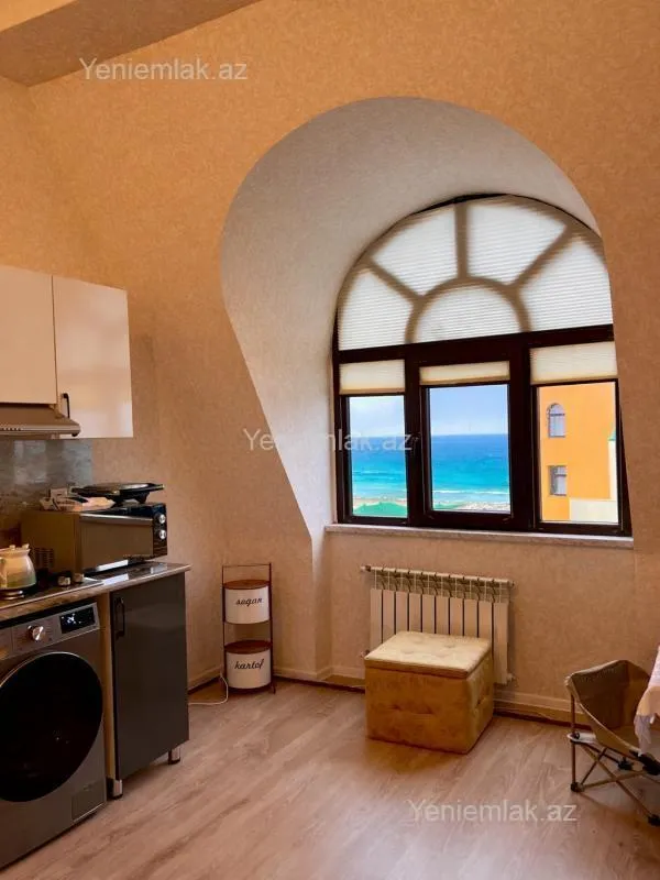Satılır 2 otaqlı yeni tikili 72.8 m²