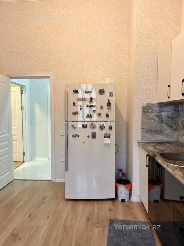 Satılır 2 otaqlı yeni tikili 72.8 m²