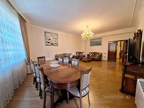 Satılır 3 otaqlı yeni tikili 179 m²