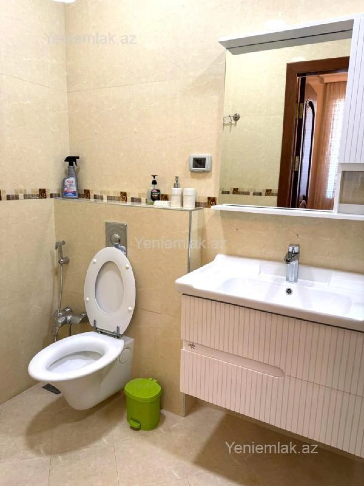 Satılır 3 otaqlı yeni tikili 179 m²