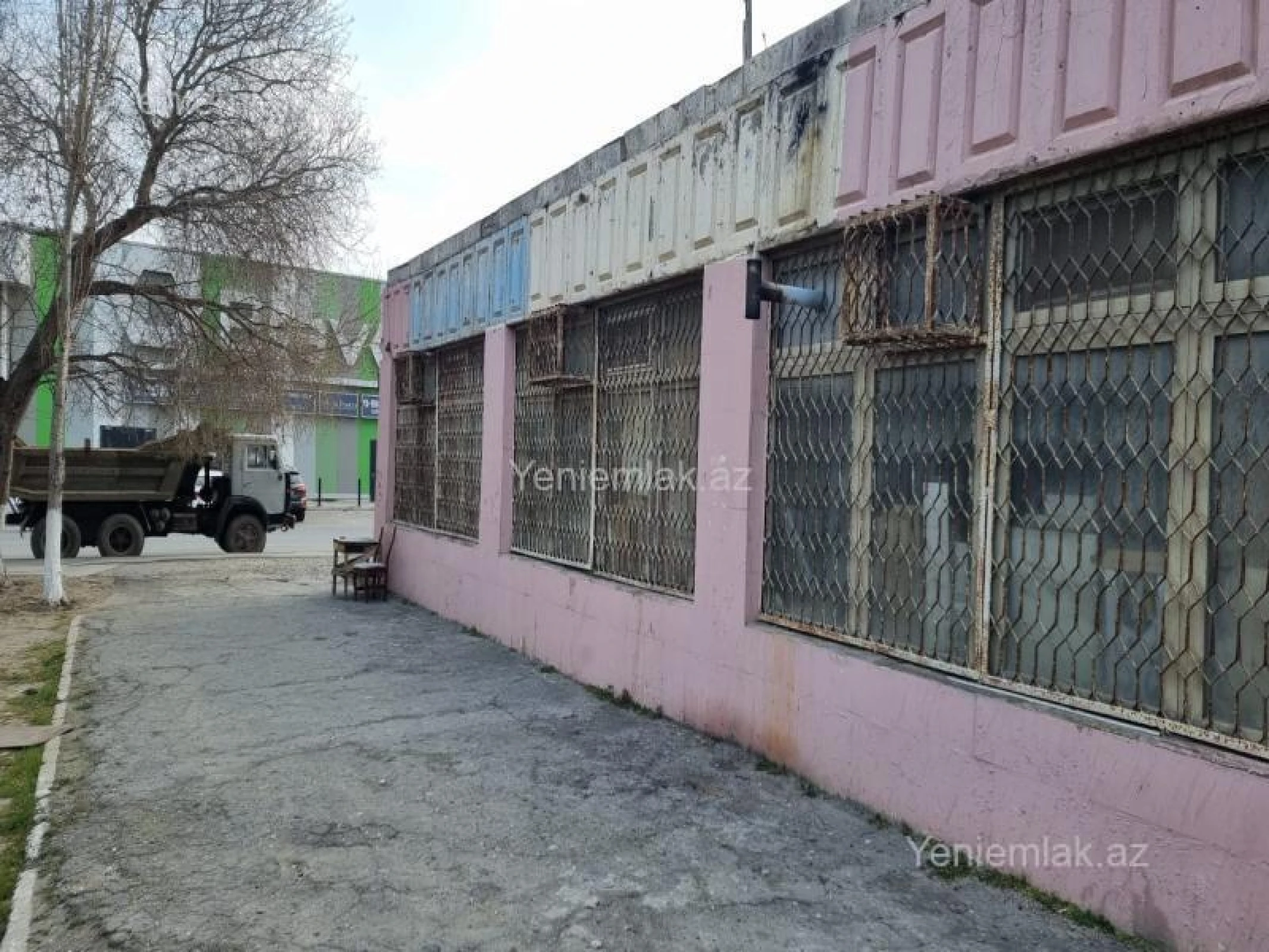 Satılır 1 otaqlı obyekt 201 m²