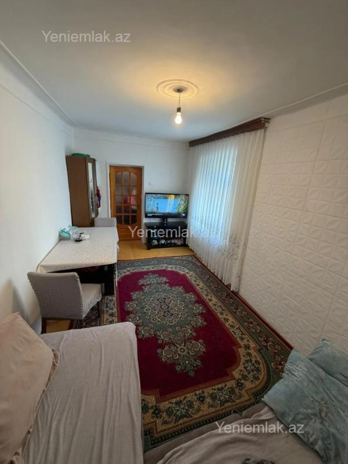 Satılır 2 otaqlı köhnə tikili 40 m²