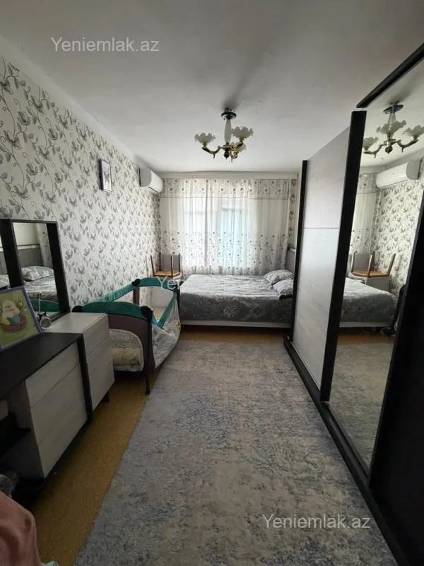 Satılır 2 otaqlı köhnə tikili 40 m²