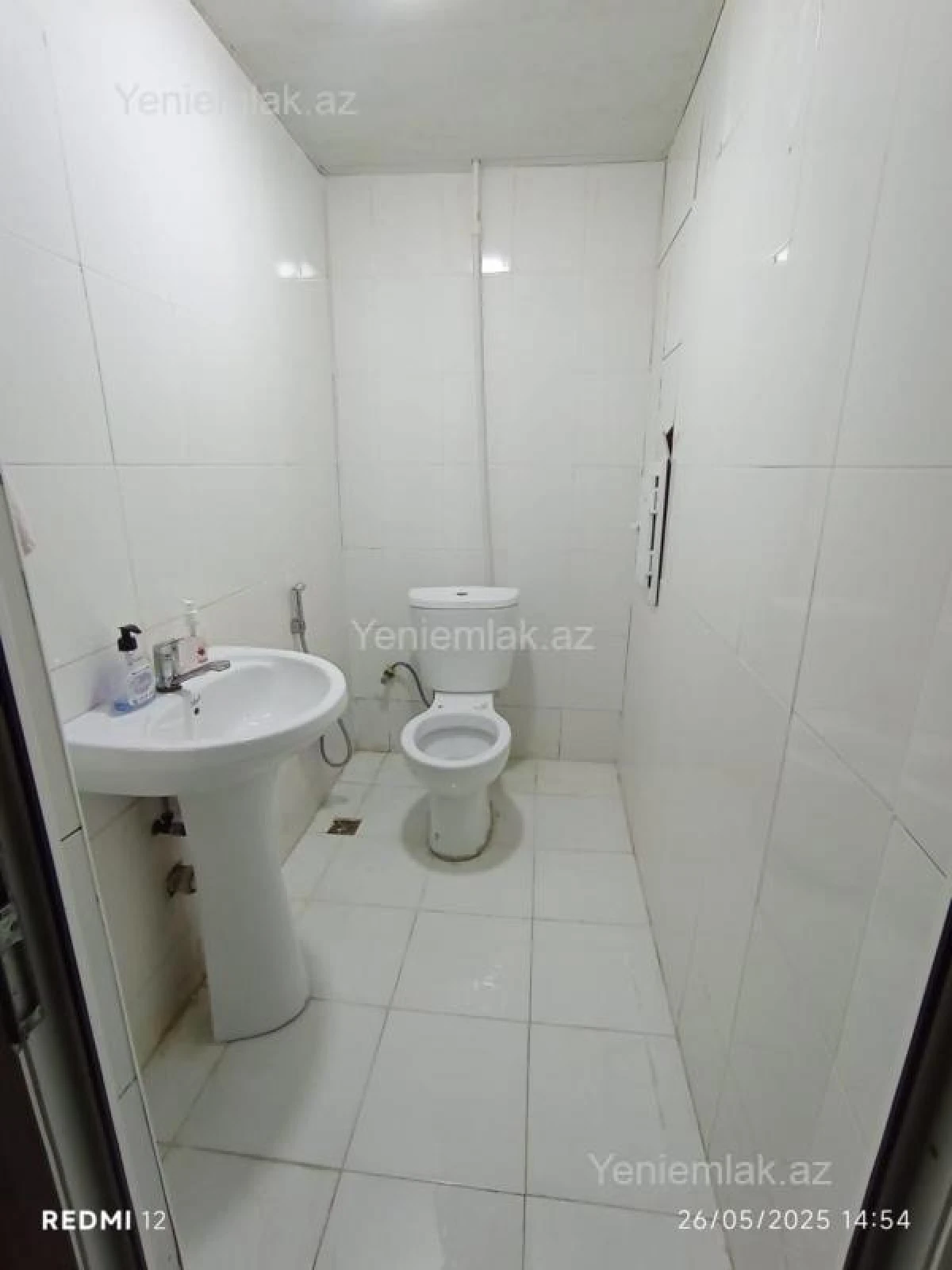 Satılır 4 otaqlı köhnə tikili 99 m²