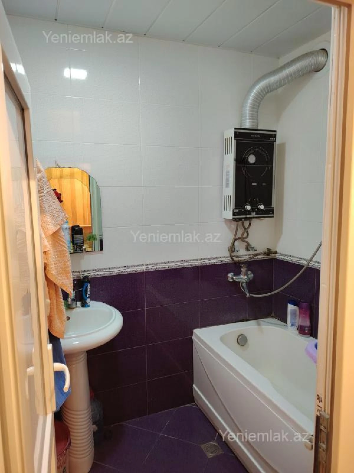 Satılır 2 otaqlı köhnə tikili 45 m²