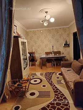 Satılır 2 otaqlı köhnə tikili 45 m²