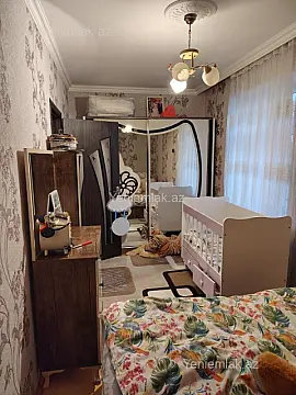 Satılır 2 otaqlı köhnə tikili 45 m²