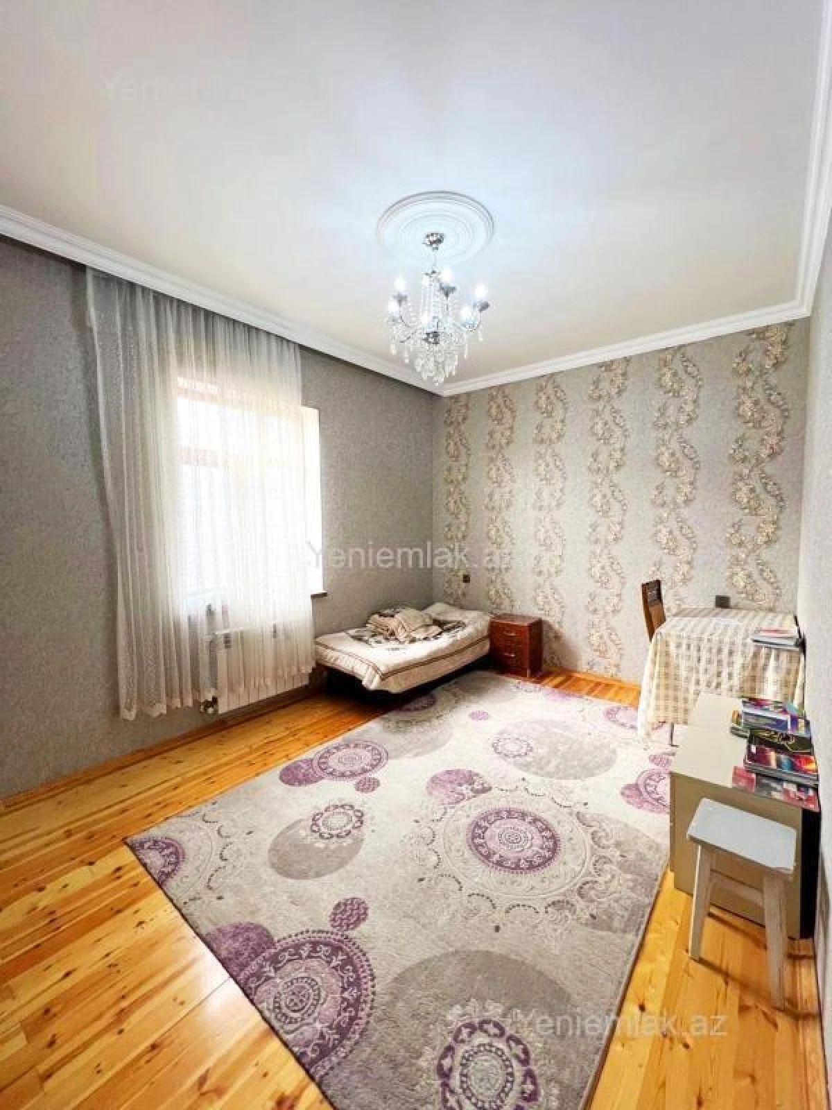 Satılır 6 otaqlı həyət evi 250 m²
