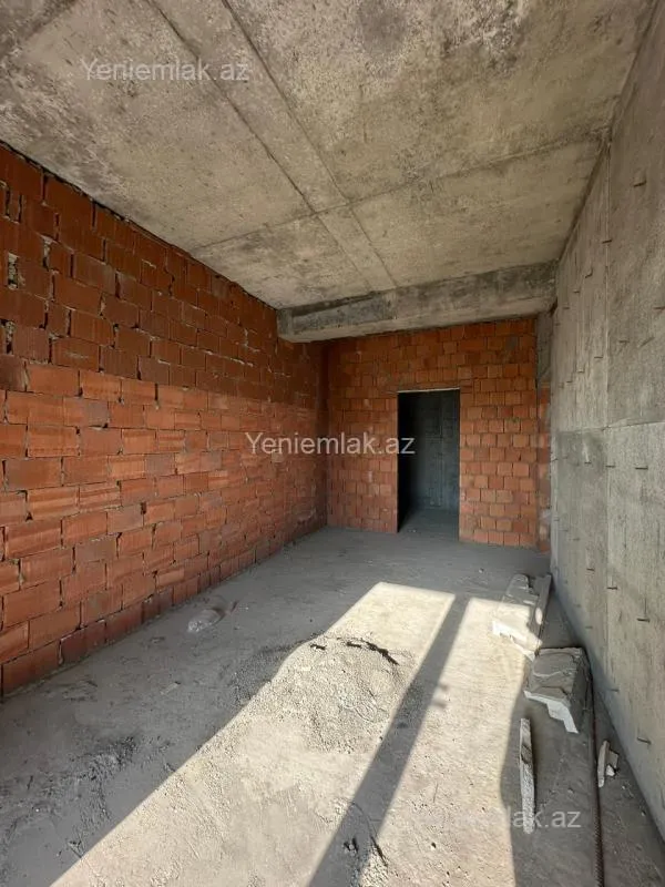 Satılır 4 otaqlı yeni tikili 181 m²