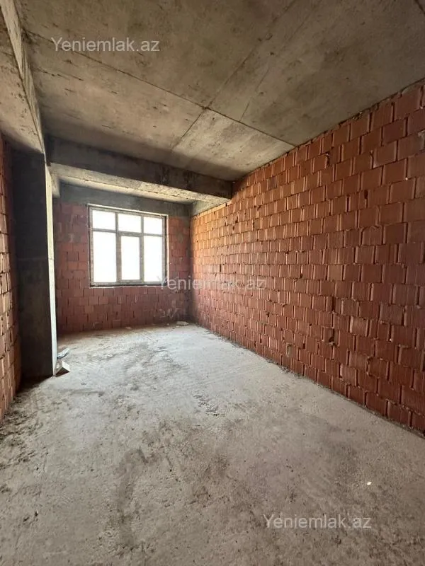 Satılır 4 otaqlı yeni tikili 181 m²
