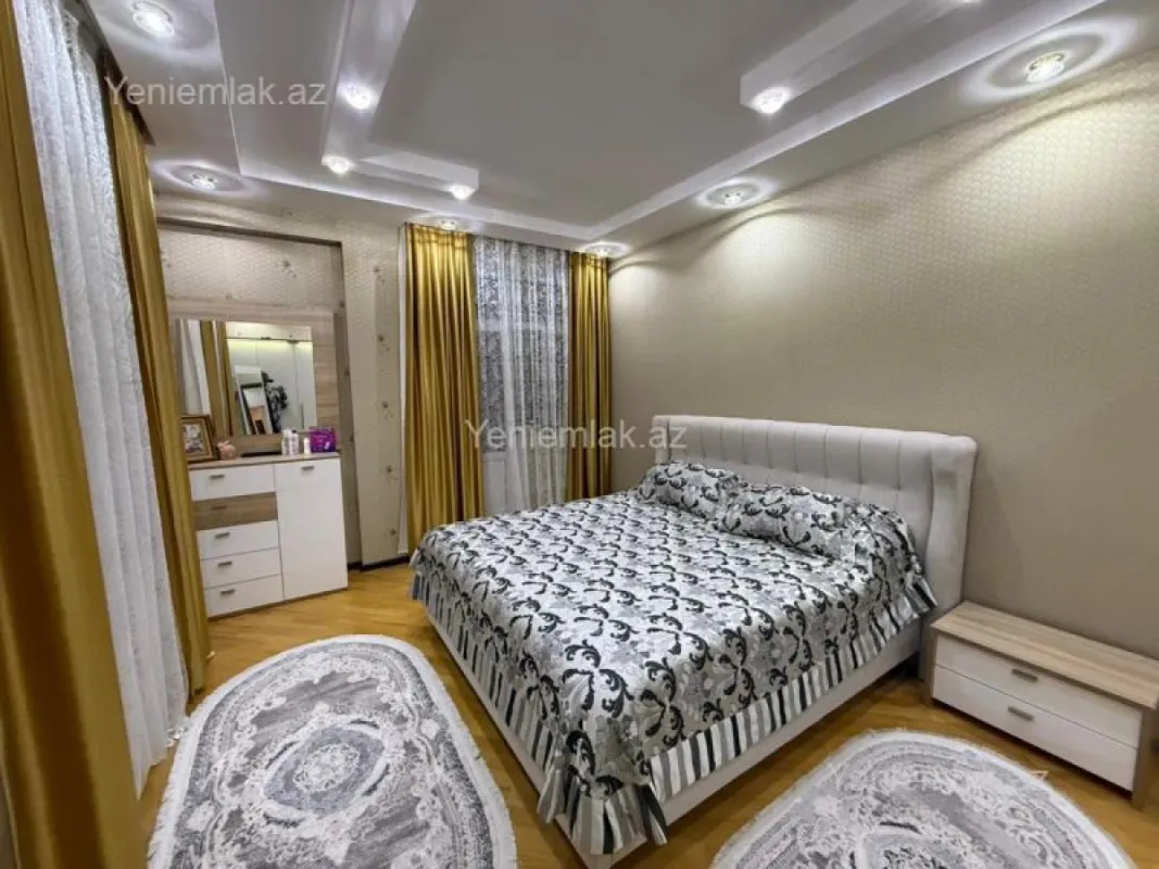 Satılır 3 otaqlı yeni tikili 118 m²