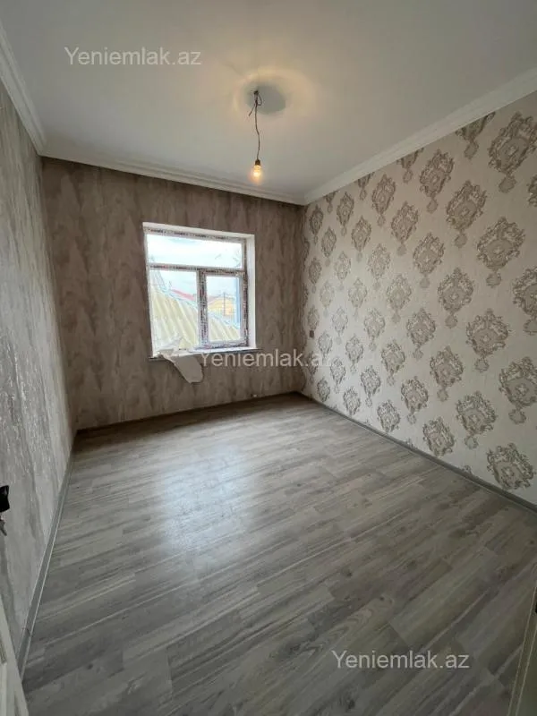 Satılır 4 otaqlı həyət evi 100 m²