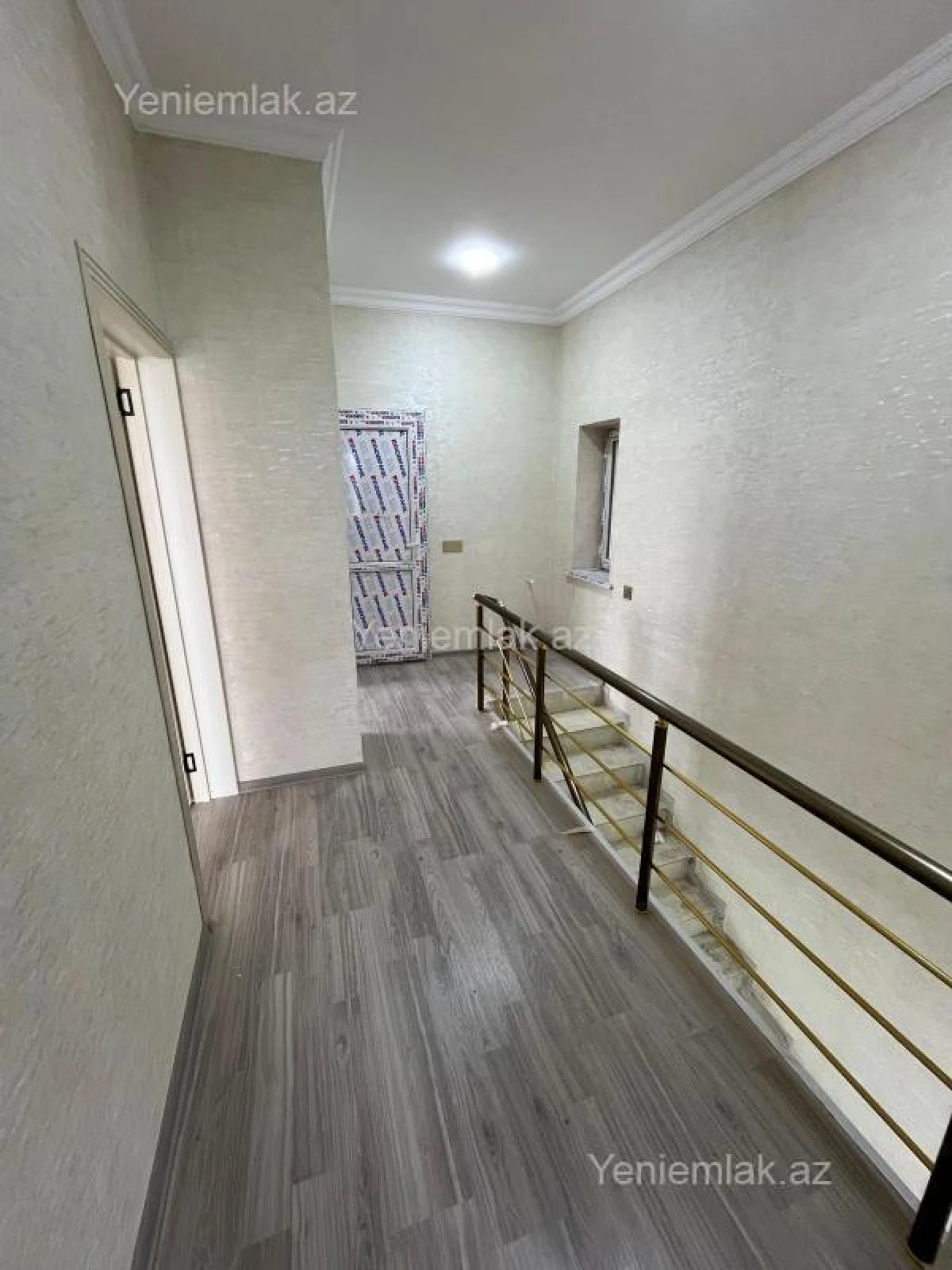 Satılır 4 otaqlı həyət evi 100 m²