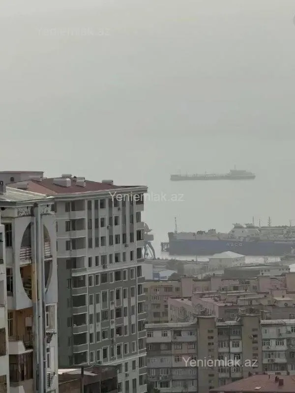 Satılır 3 otaqlı yeni tikili 110 m²