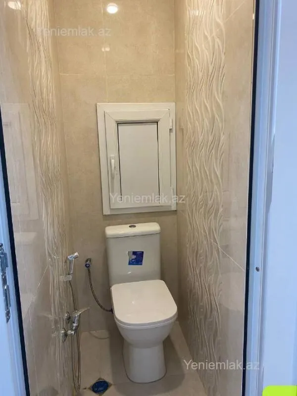 Satılır 2 otaqlı köhnə tikili 70 m²