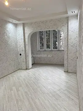 Satılır 2 otaqlı köhnə tikili 70 m²