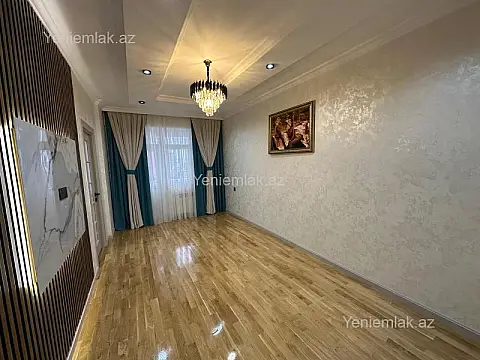 Satılır 3 otaqlı yeni tikili 75 m²