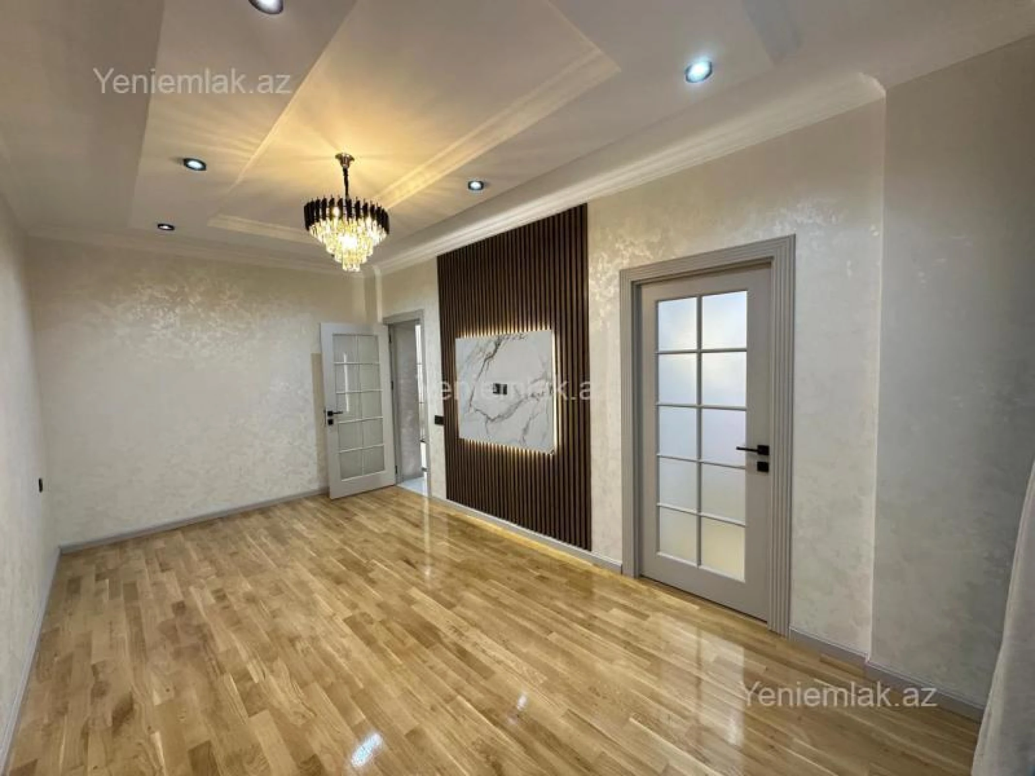 Satılır 3 otaqlı yeni tikili 75 m²