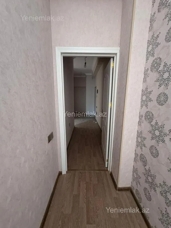 Satılır 2 otaqlı yeni tikili 61 m²