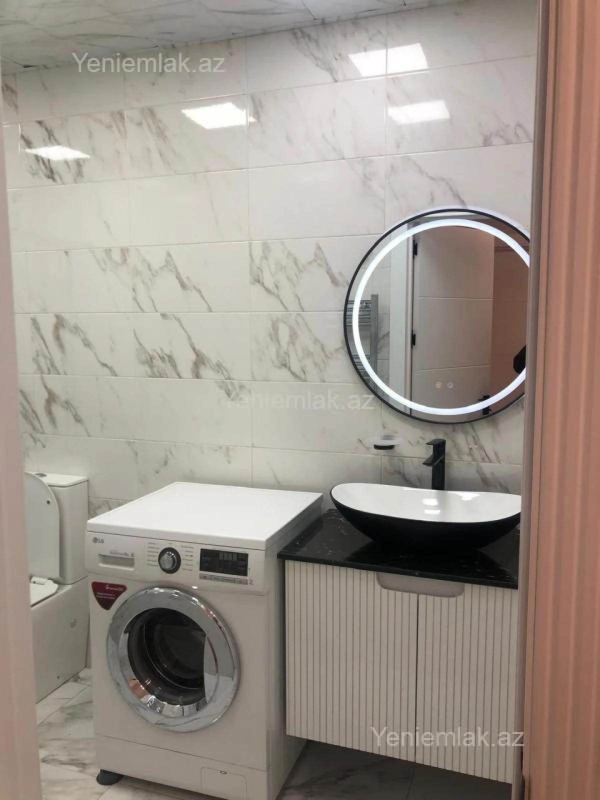 Satılır 2 otaqlı yeni tikili 60 m²