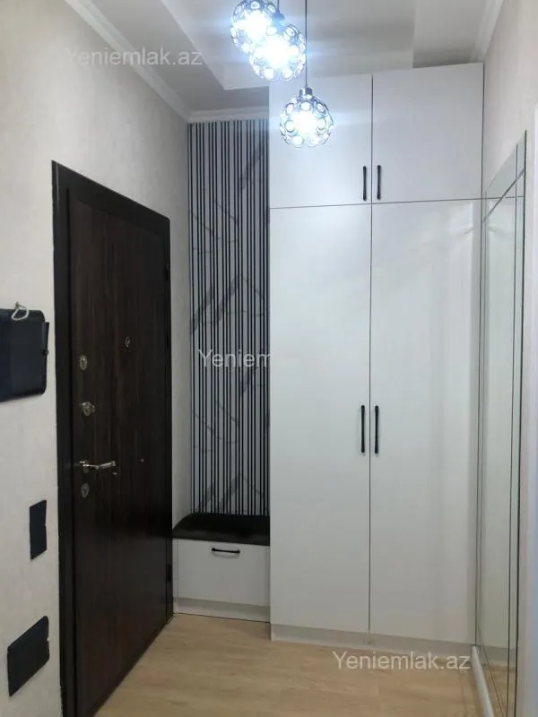 Satılır 2 otaqlı yeni tikili 60 m²