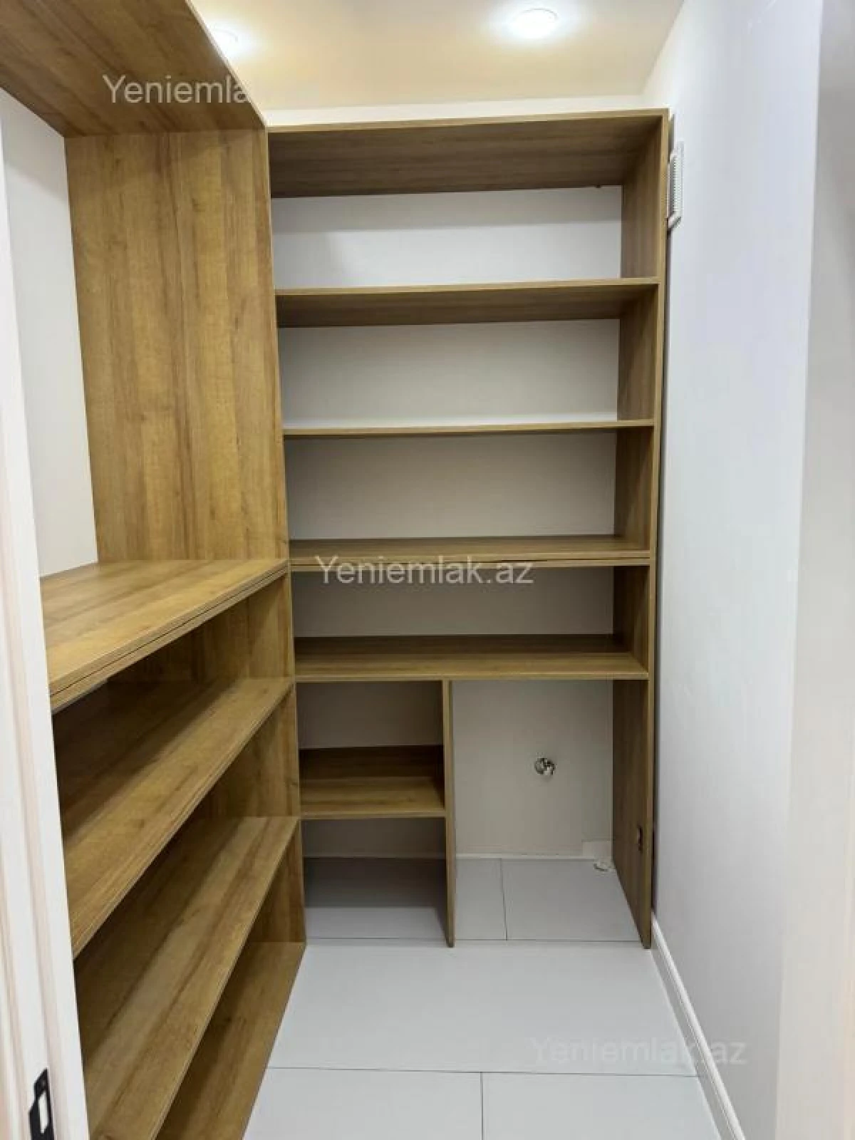 Satılır 3 otaqlı yeni tikili 117 m²