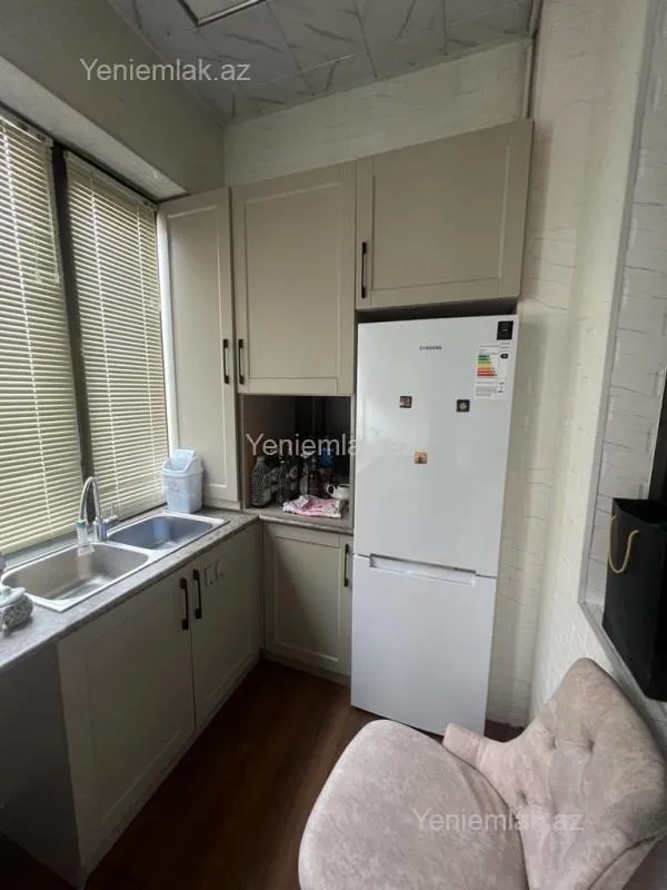 Satılır 2 otaqlı yeni tikili 77 m²