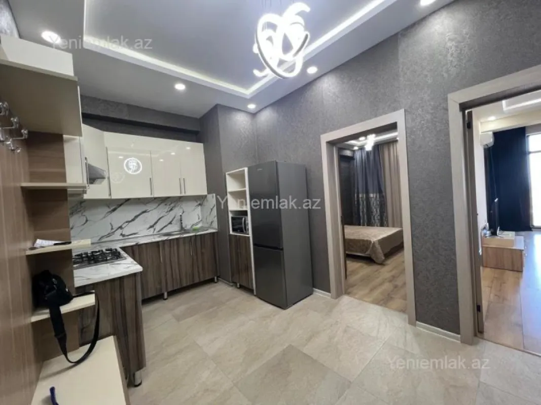 Satılır 2 otaqlı yeni tikili 68 m²
