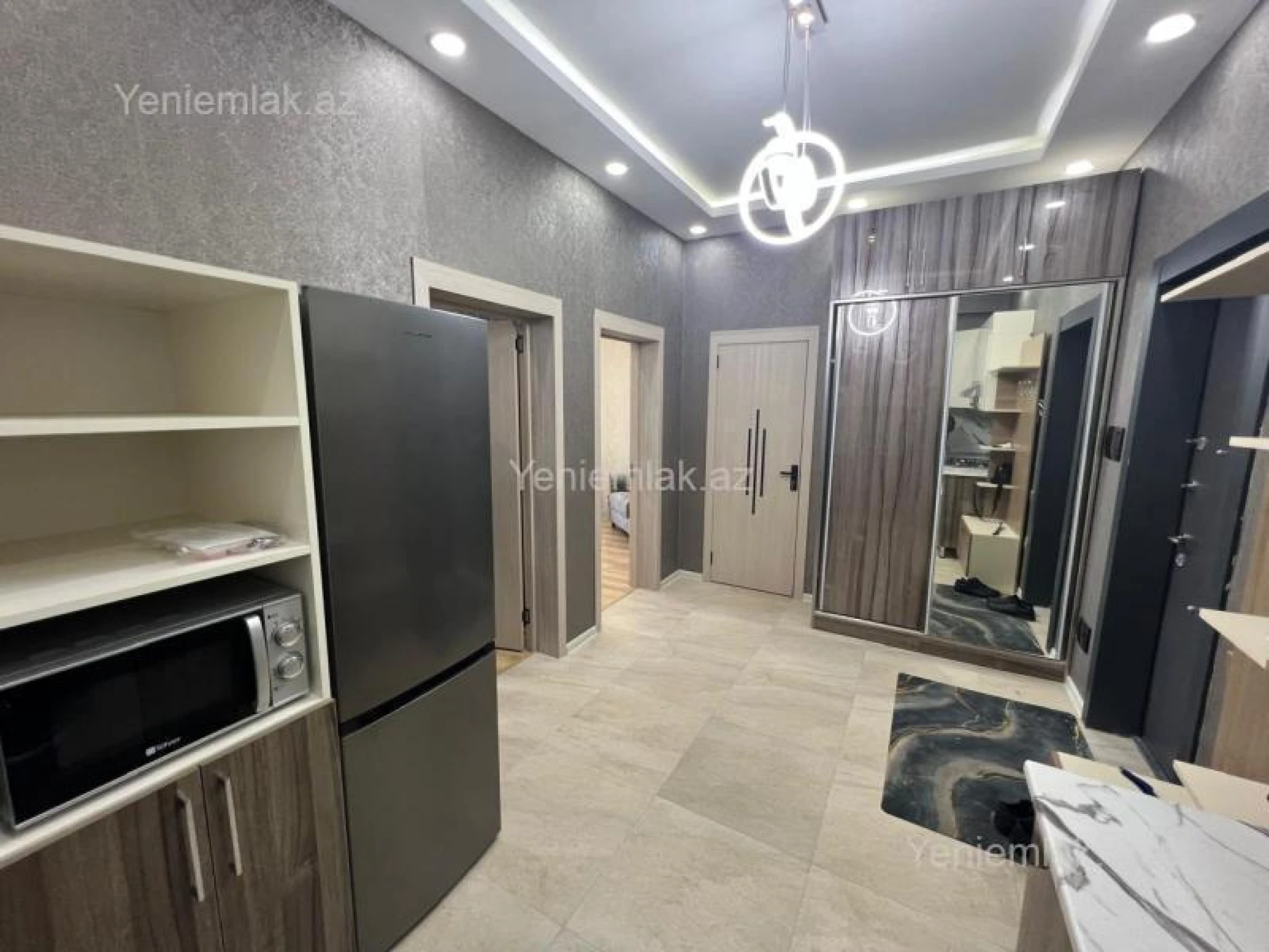 Satılır 2 otaqlı yeni tikili 68 m²