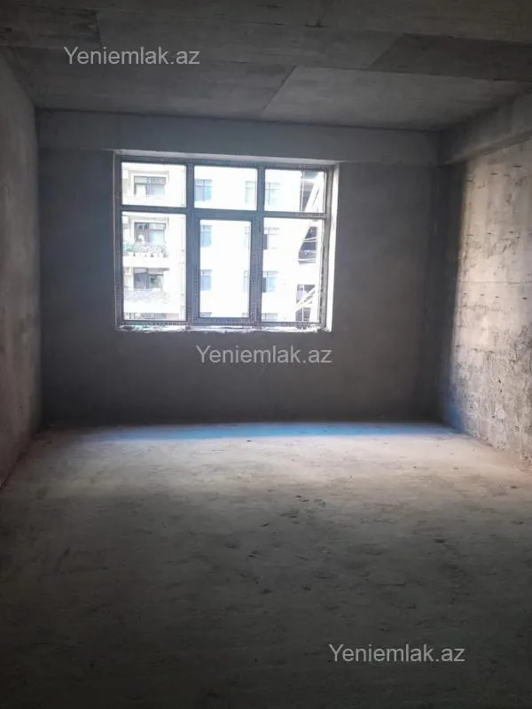 Satılır 2 otaqlı yeni tikili 80 m²