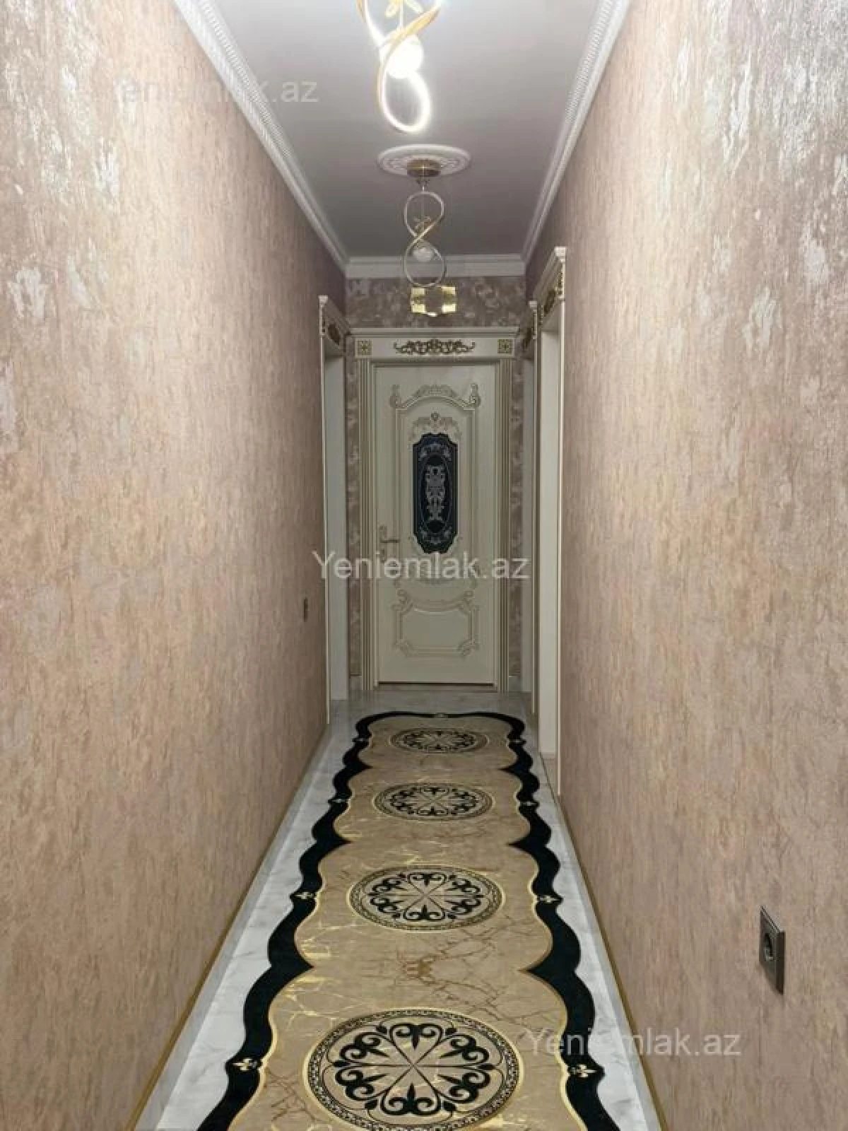 Satılır 4 otaqlı həyət evi 105 m²