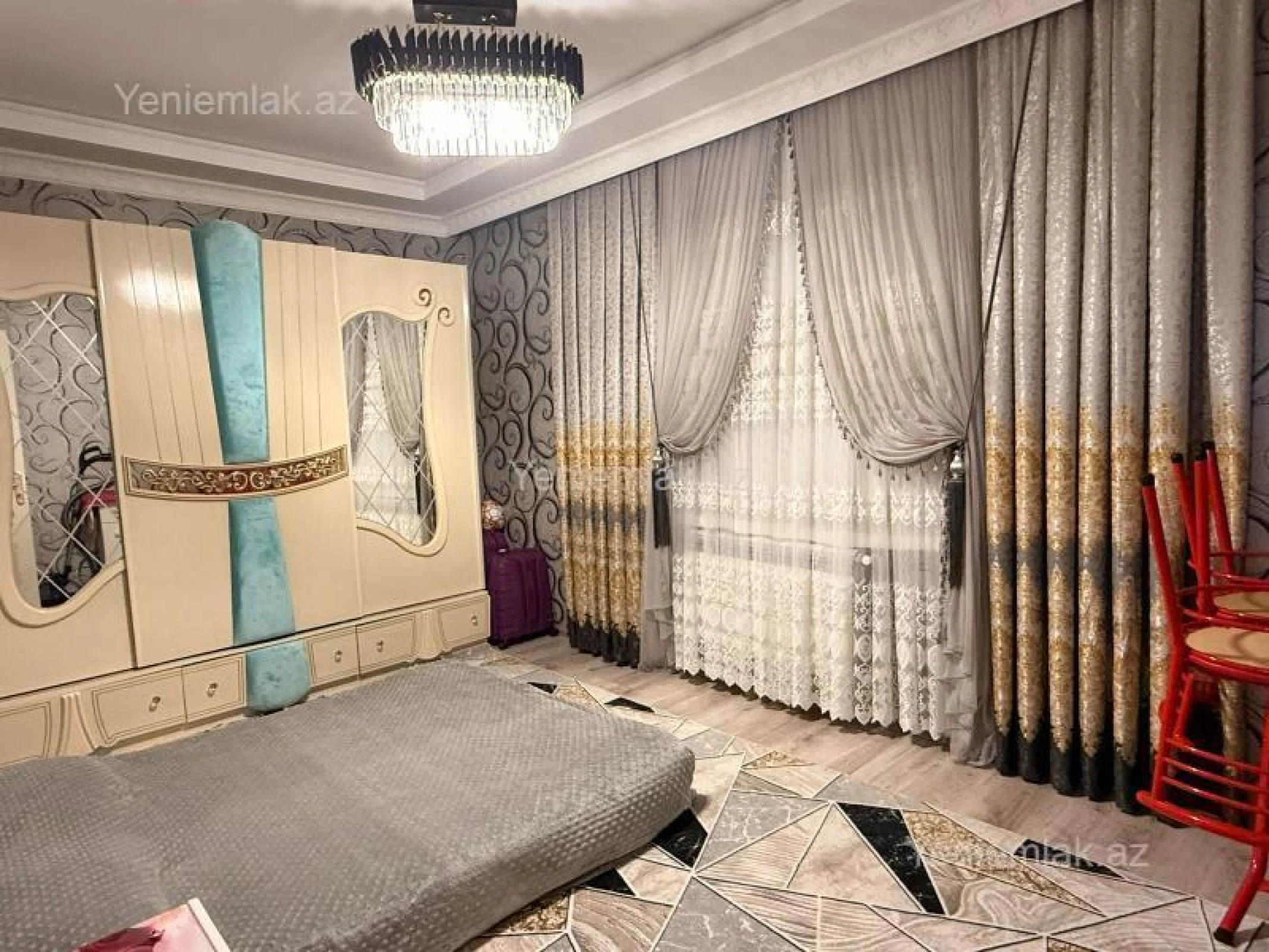 Satılır 4 otaqlı həyət evi 105 m²