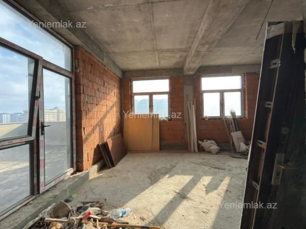 Satılır 3 otaqlı yeni tikili 126 m²