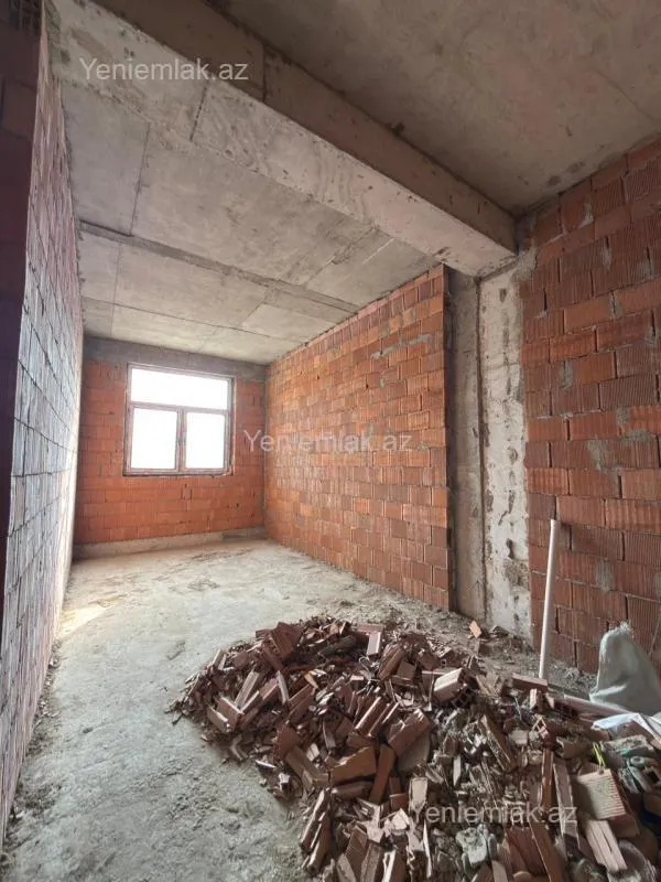 Satılır 3 otaqlı yeni tikili 126 m²