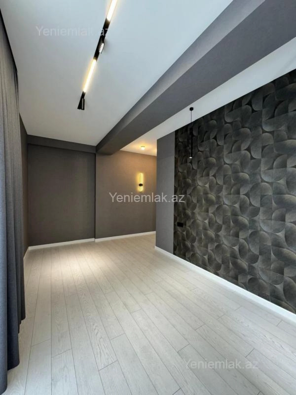 Satılır 3 otaqlı yeni tikili 120 m²