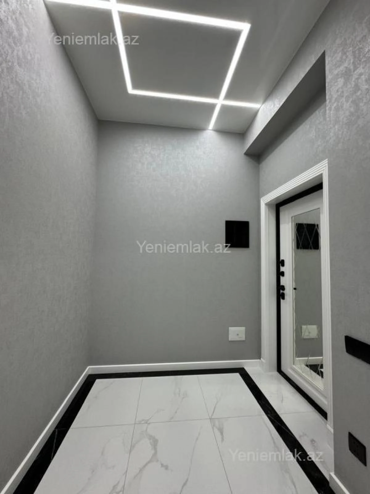 Satılır 3 otaqlı yeni tikili 120 m²