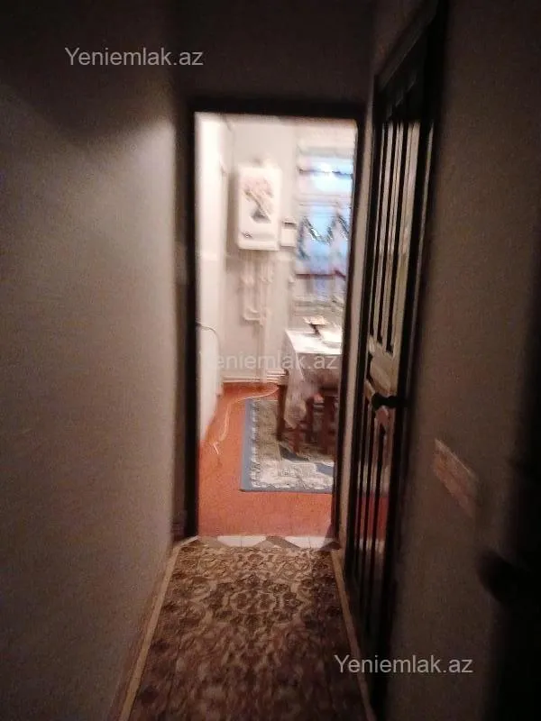 Satılır 3 otaqlı köhnə tikili 70 m²