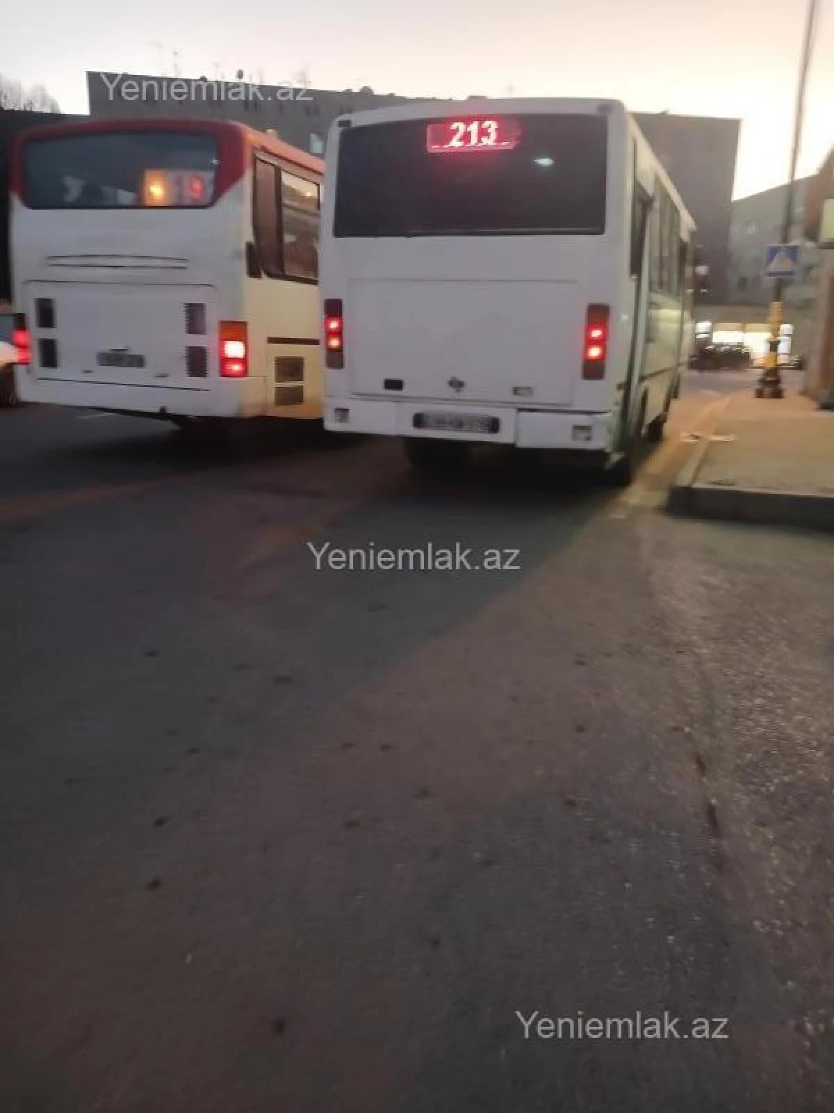 Satılır 3 otaqlı köhnə tikili 70 m²