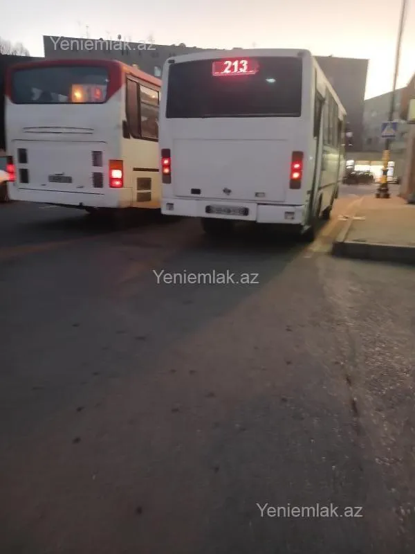 Satılır 3 otaqlı köhnə tikili 70 m²