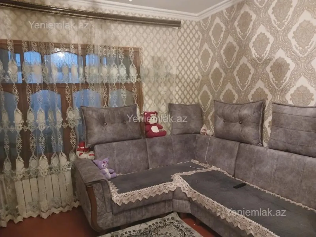 Satılır 3 otaqlı köhnə tikili 70 m²