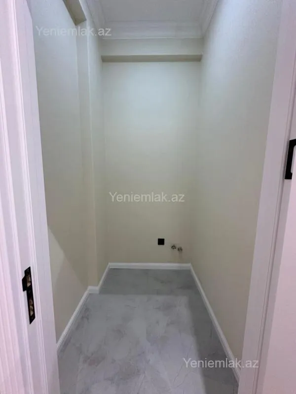 Satılır 3 otaqlı yeni tikili 70 m²