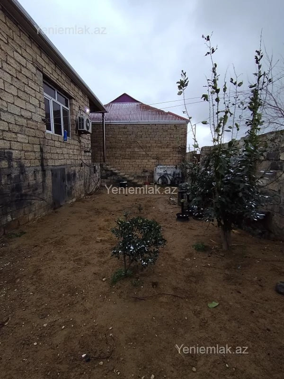 Satılır 3 otaqlı həyət evi 90 m²