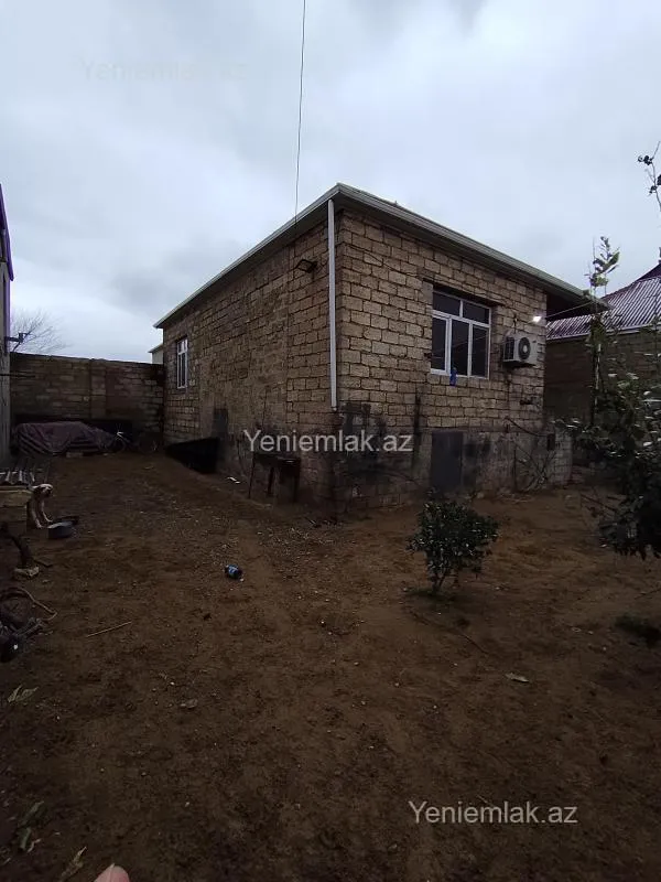 Satılır 3 otaqlı həyət evi 90 m²
