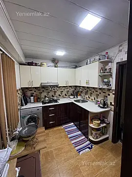 Satılır 3 otaqlı köhnə tikili 72 m² — Bakı, Nizami 3 otaq 72.00 m²