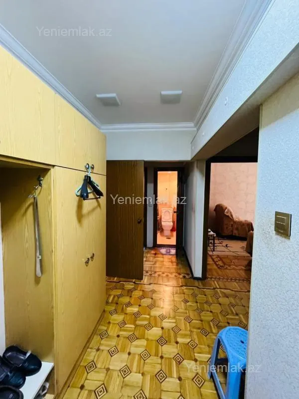 Satılır 4 otaqlı köhnə tikili 85 m²