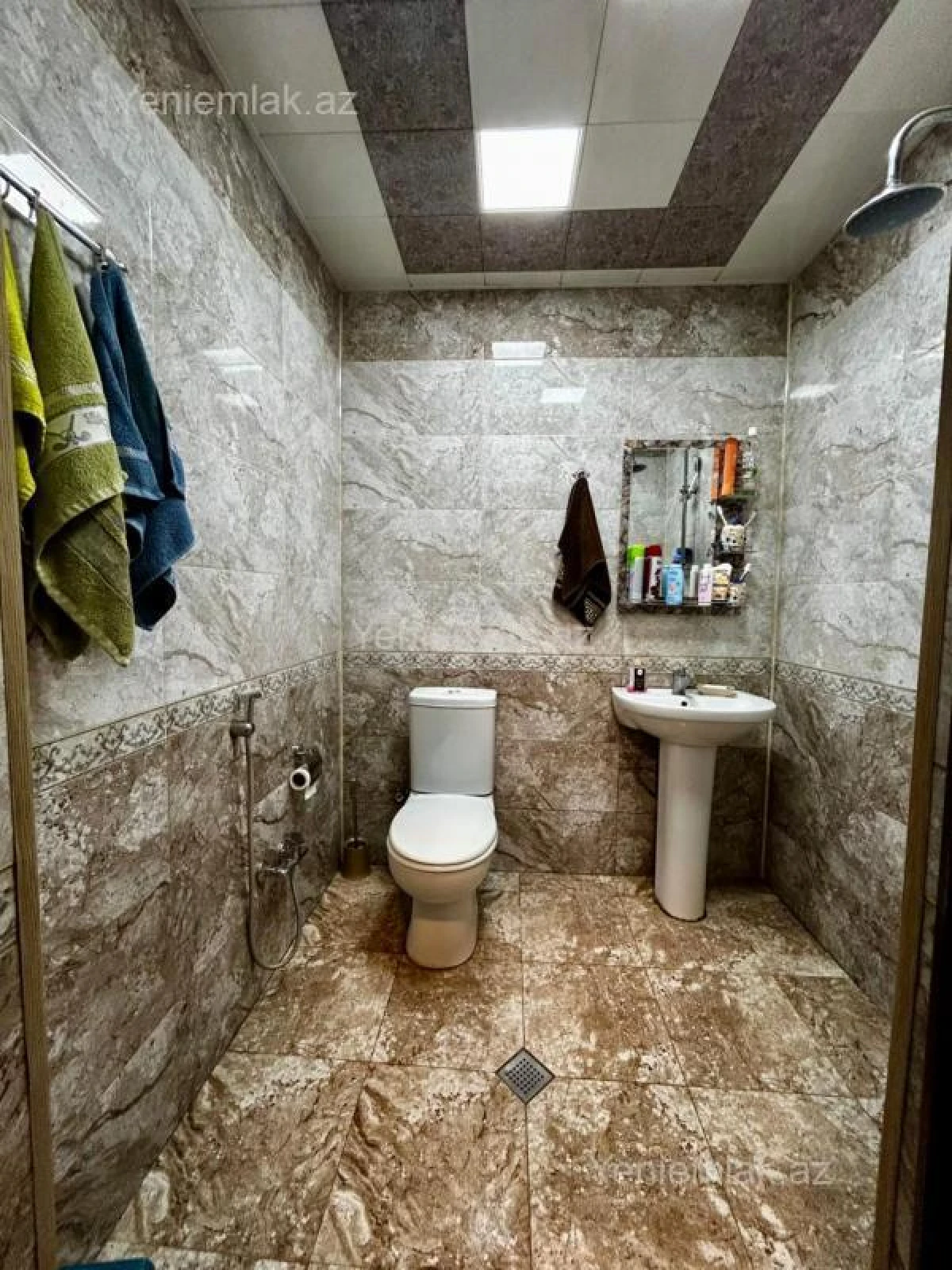 Satılır 2 otaqlı yeni tikili 75 m²