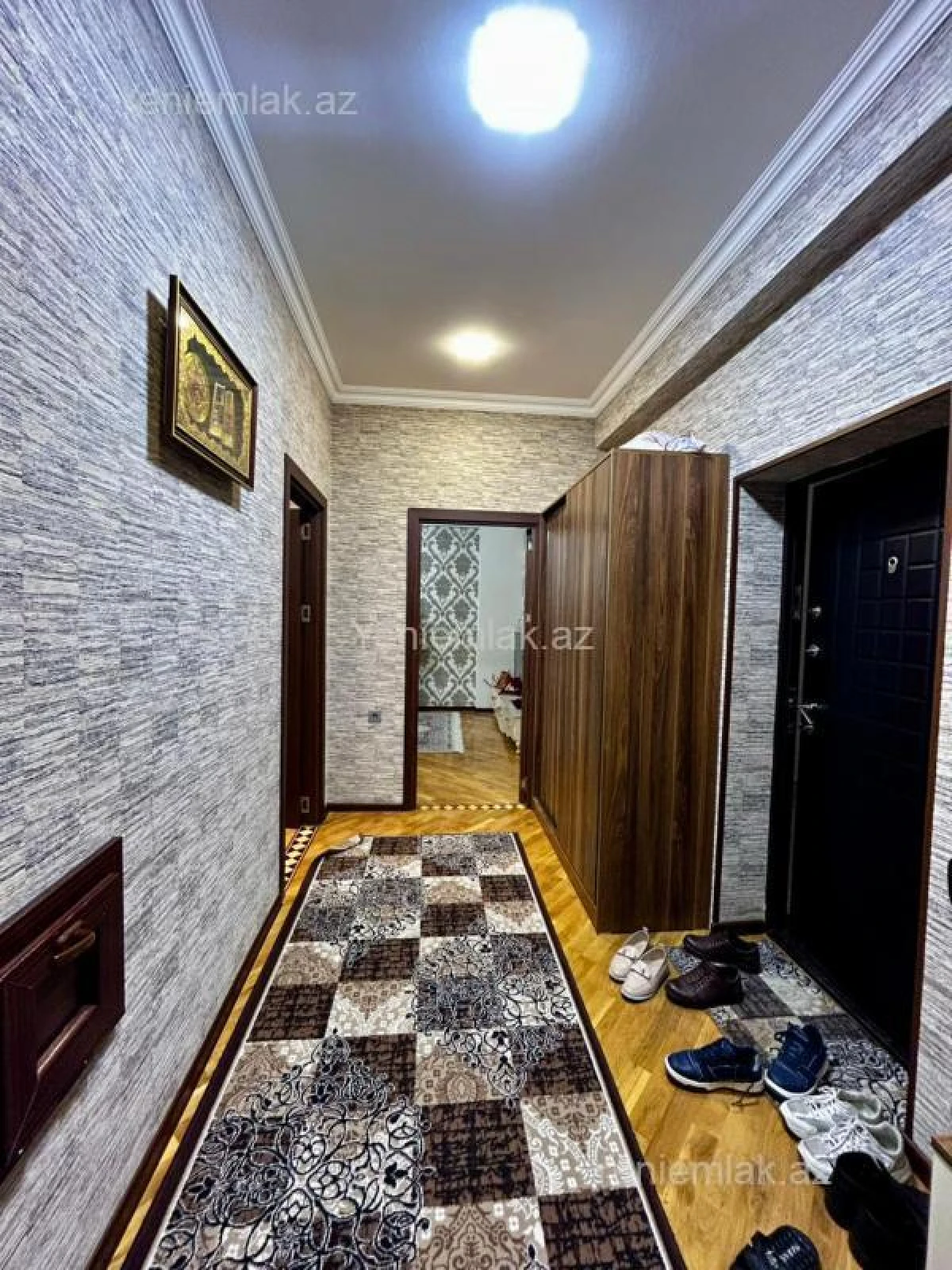 Satılır 2 otaqlı yeni tikili 75 m²