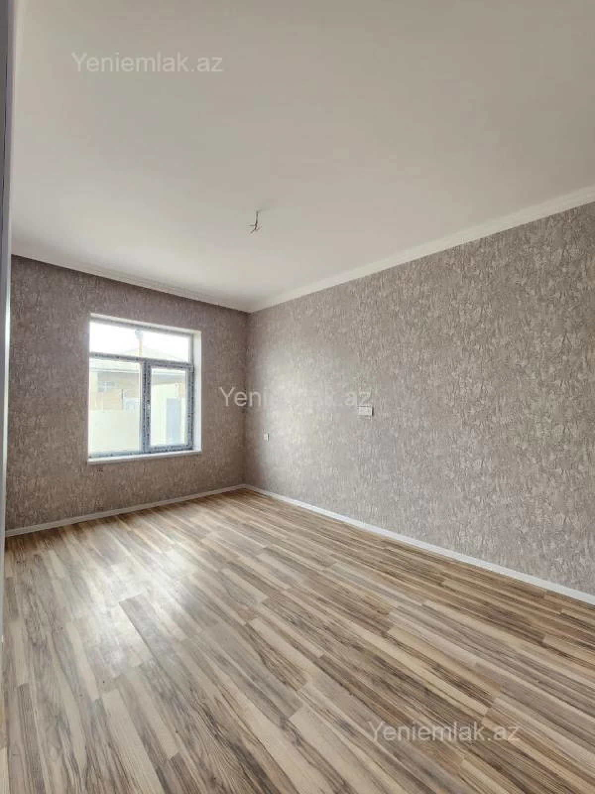 Satılır 3 otaqlı həyət evi 80 m²