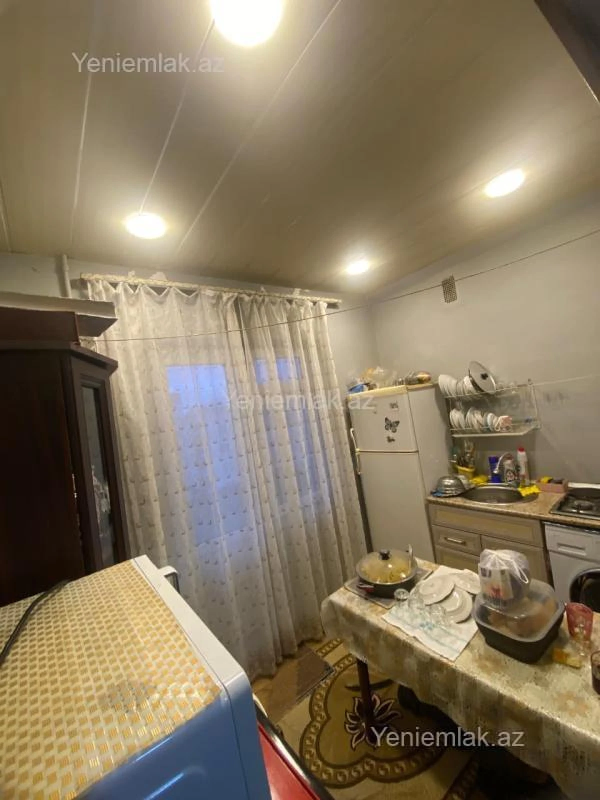 Satılır 2 otaqlı köhnə tikili 57 m²